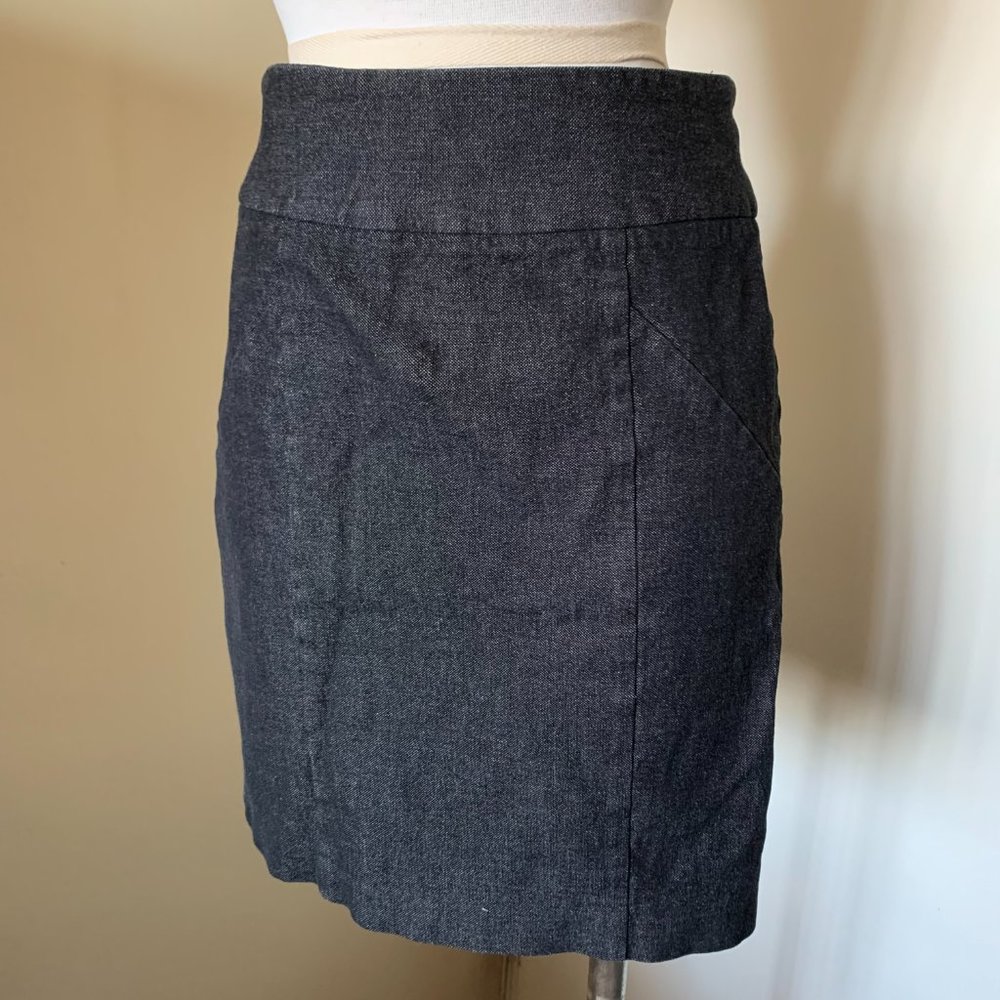 BANANA REPUBLIC STRETCH BLACK DENIM MINI SKIRT SIZE 6 Woman Cotton Rayon Stretch